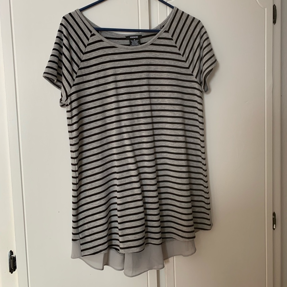 Adorable striped top
